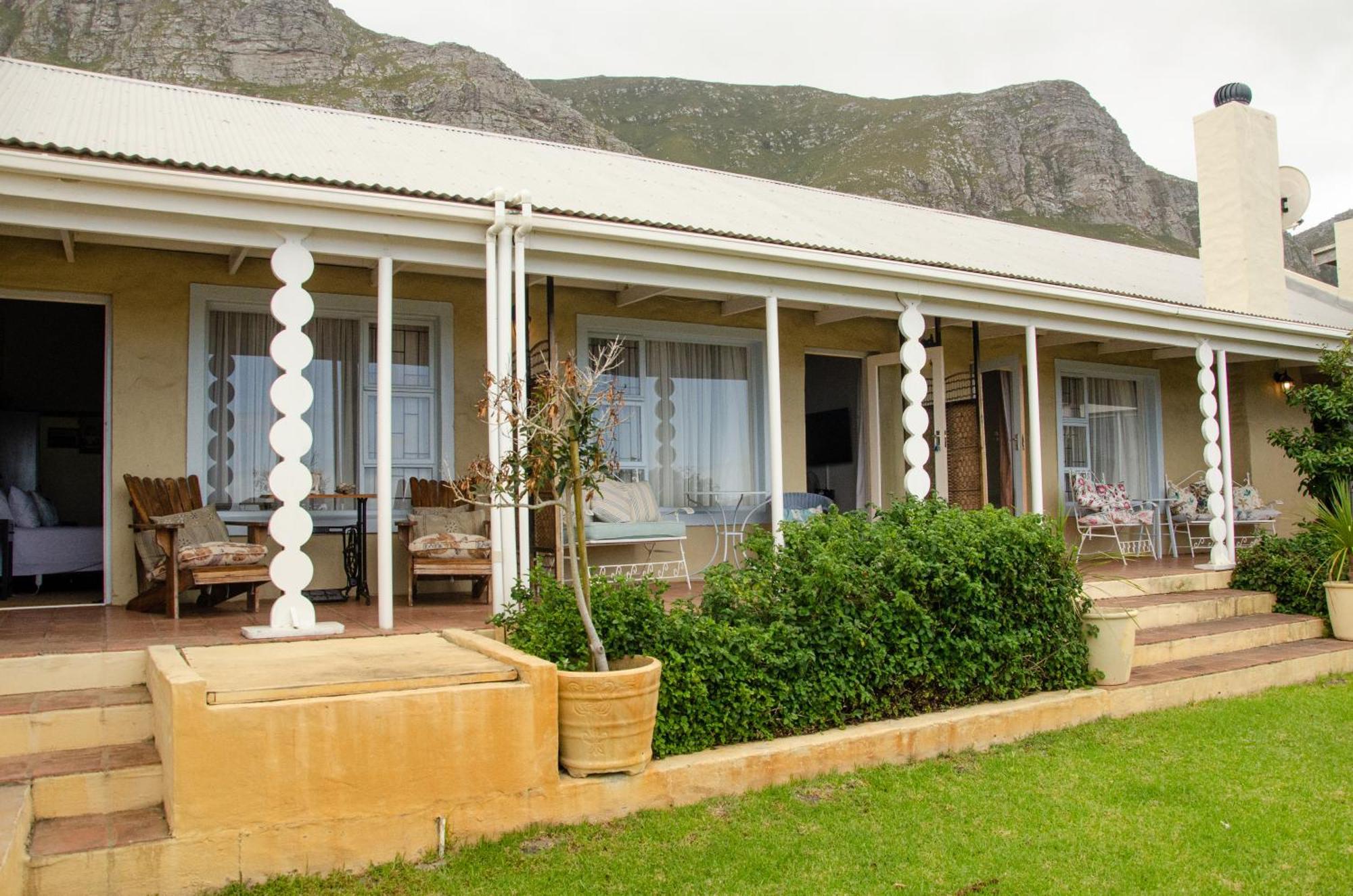 Fijnbos Manor Villa Bettys Bay Exterior photo