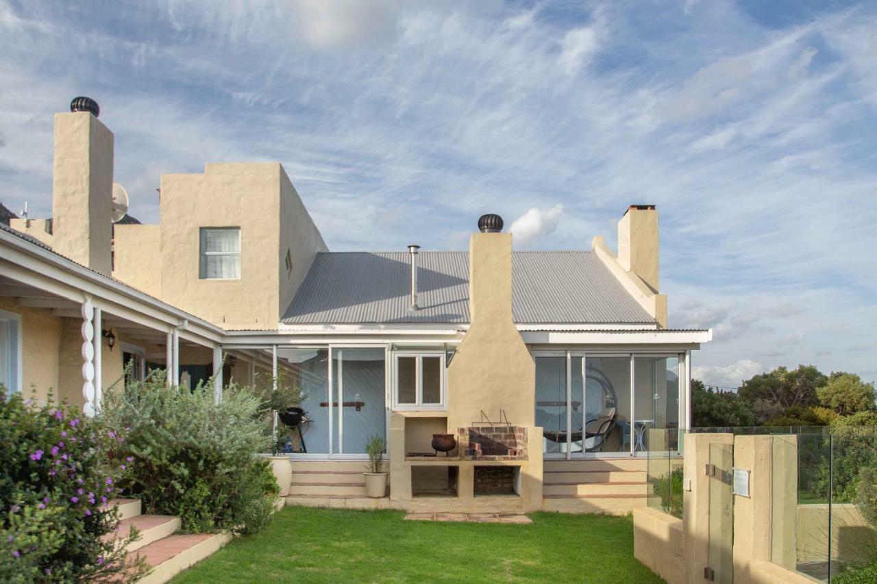 Fijnbos Manor Villa Bettys Bay Exterior photo